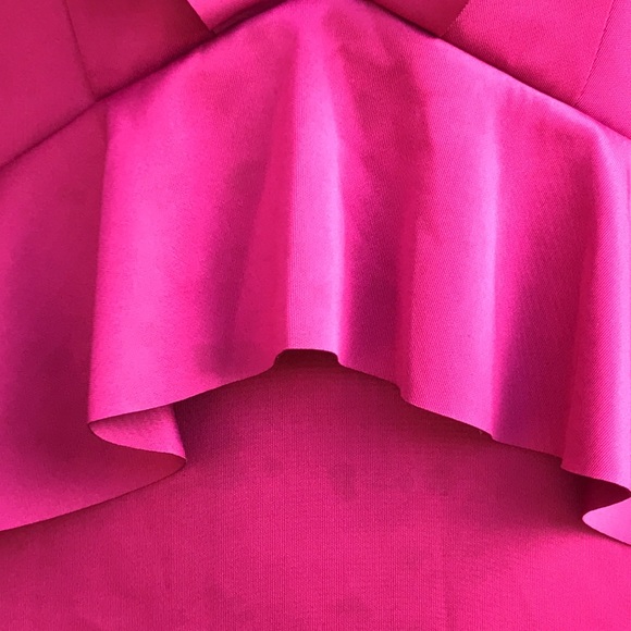 New TED BAKER Alair Pink V Neck Ruffle Collar
Dress - Picture 6 of 16
